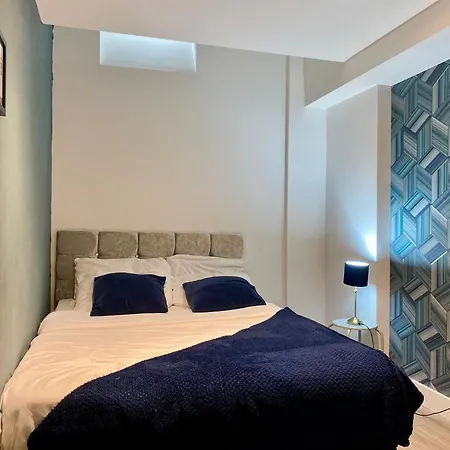 Apartment 6-2